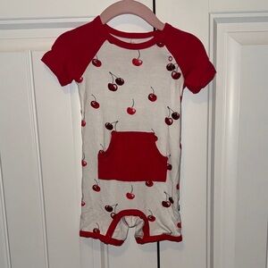 Kyte BABY cherry shortall 12-18